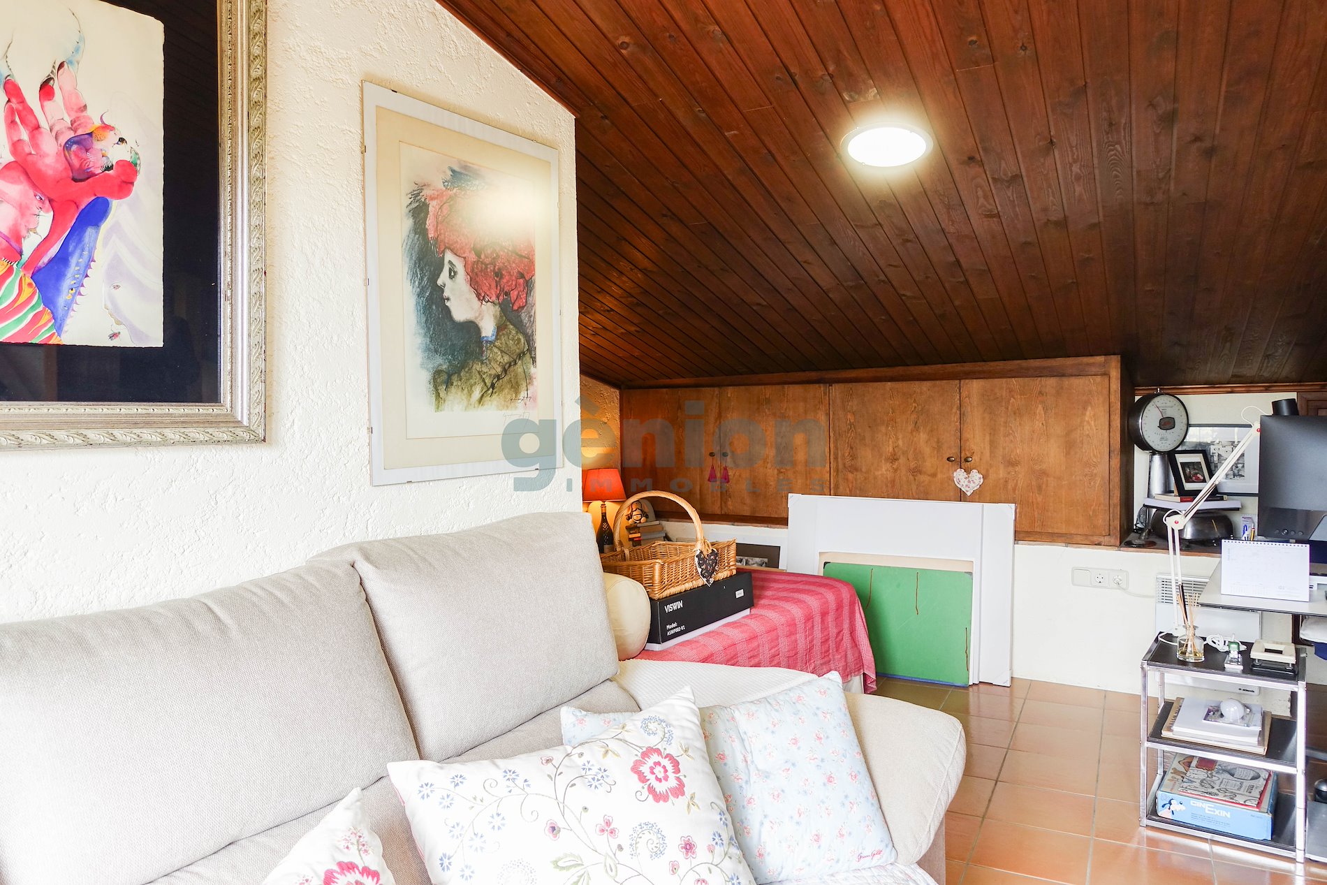 RUSTIC RESIDENTIAL COMPLEX IN EMPORDÀ. MAIN DWELLING AND 6 ADDITIONAL DWELLINGS